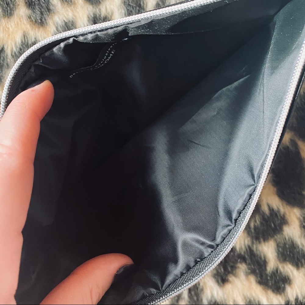 Lancôme metallic make up bag - Picture 6 of 6